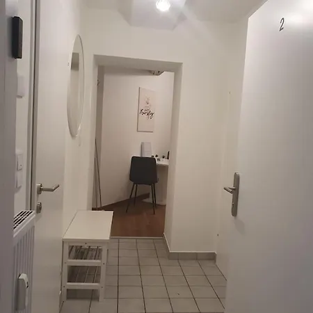 Downtown Haven Apartment
